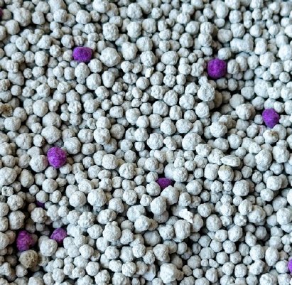 Sanitario Granulado Aglomerante Premium Great Pets Purple Moon Lavanda 4kg - Imagen 2